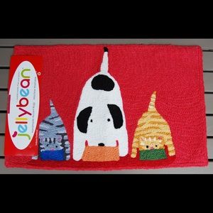 Adorable Jellybean Tails Up accent rug.